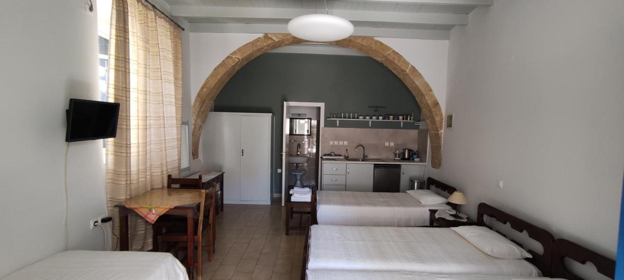 Porphyra Hotel Potamos  ภายนอก รูปภาพ